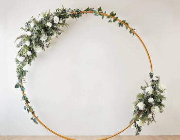 6’ Round Metal Arch - Gold