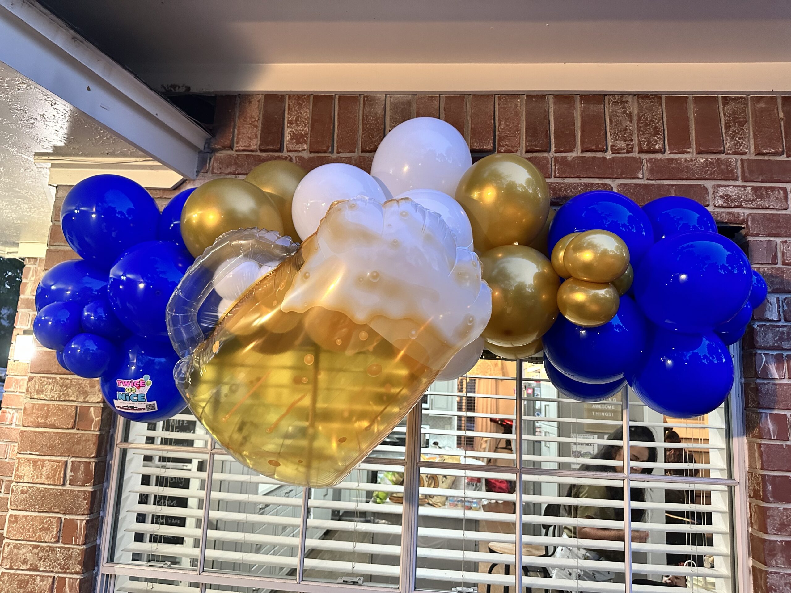Grab And Go Balloon Garland